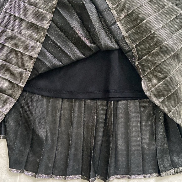 Blue Rain / Francesca,s NWT Silvery Gray Metallic Skirt - Picture 11 of 12